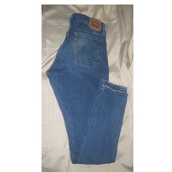 EUC Levi's 501 Men's Blue Jeans - Picture 1 of 8